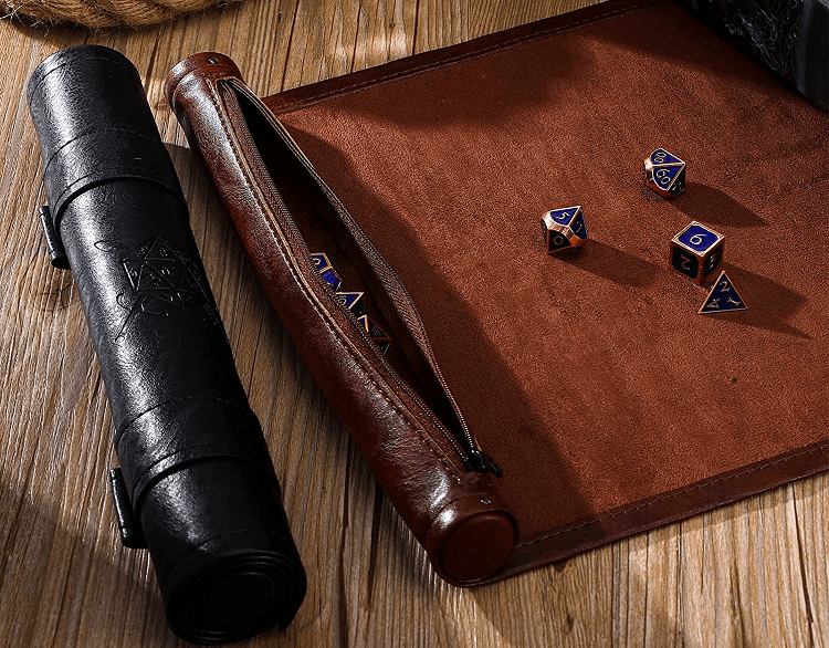 Folding Scroll Dice Mat